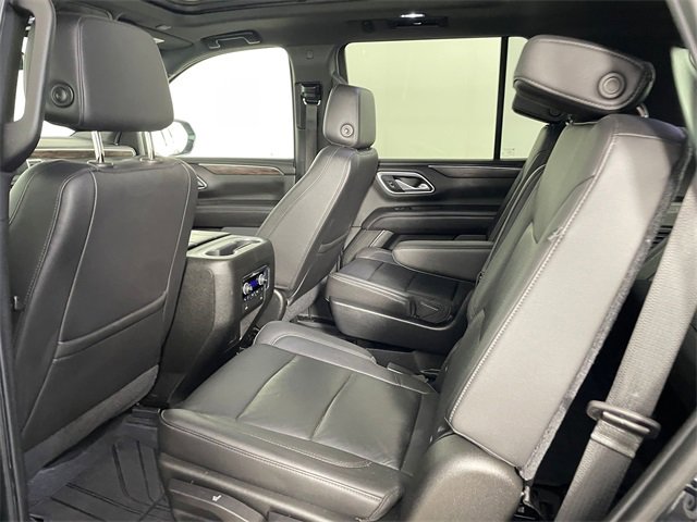 Used 2021 Chevrolet Tahoe LT w/ LT Signature Package image 17