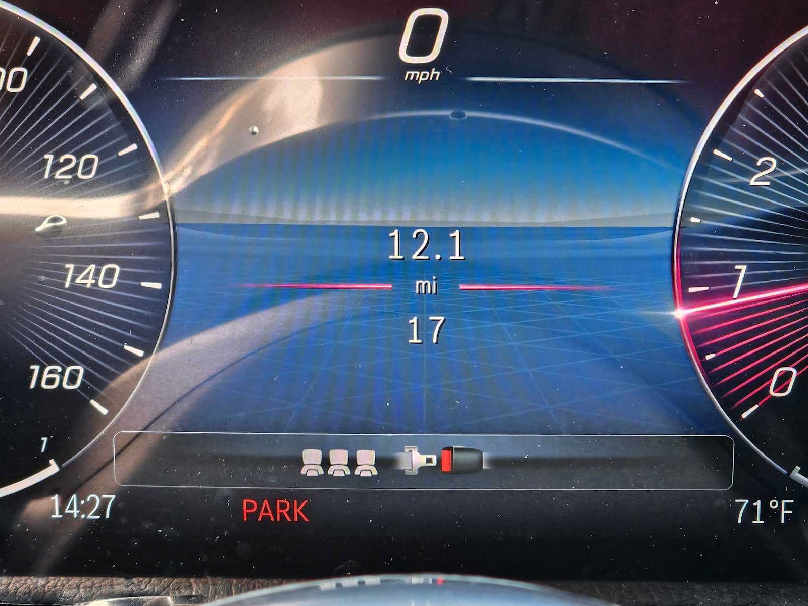 New 2026 Mercedes-Benz GLB 250 image 24