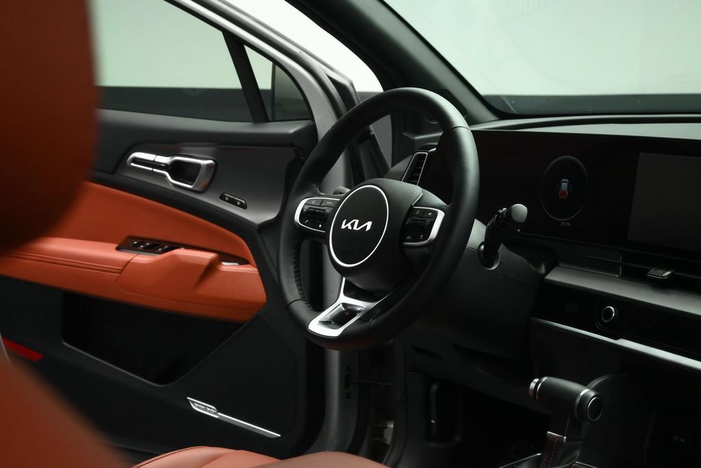 Certified 2025 Kia Sportage SX AWD/4WD image 62