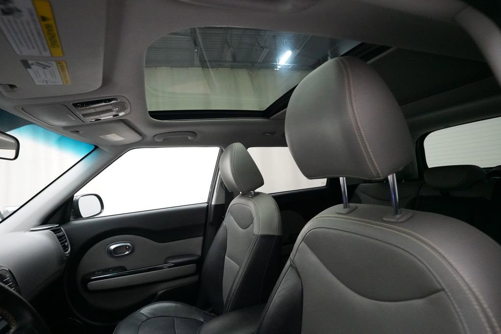 Used 2016 Kia Soul + w/ Primo Package image 31