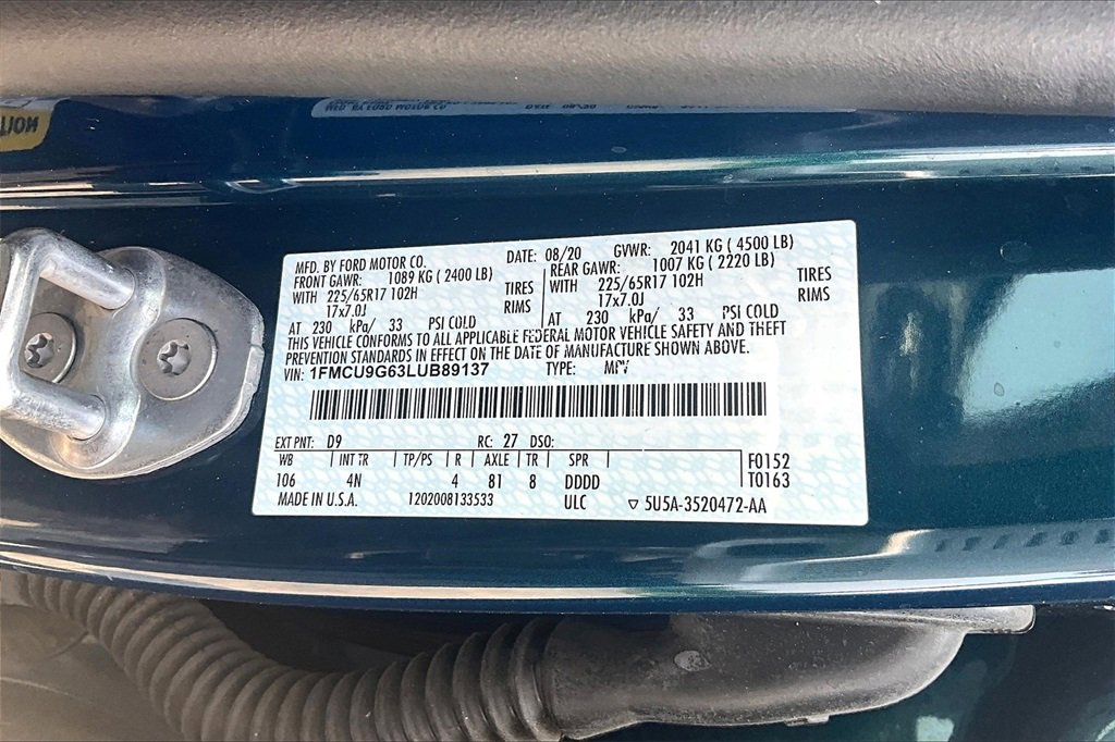 Used 2020 Ford Escape SE image 25