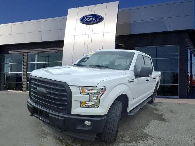 Certified 2017 Ford F150 XLT w/ Equipment Group 302A Luxury image 4