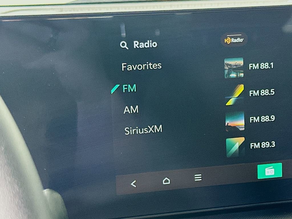 Used 2025 Kia K4 LXS image 26