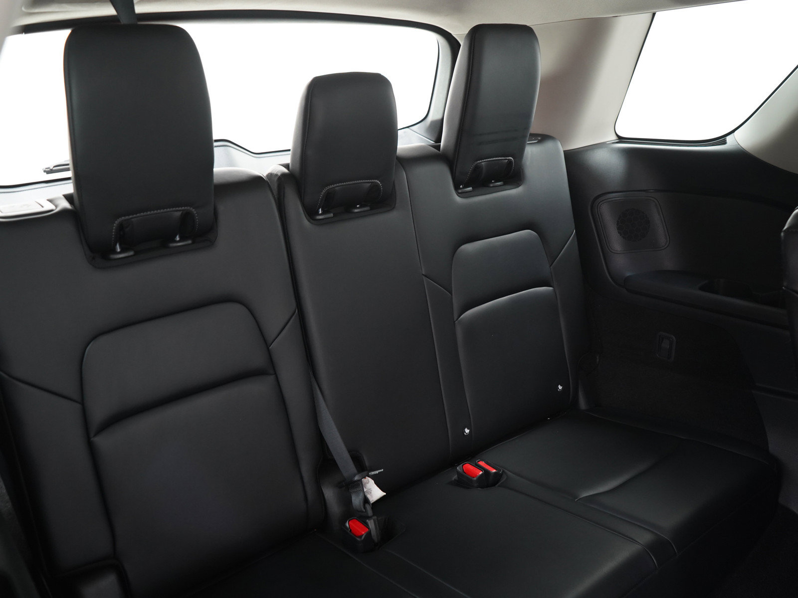 Used 2024 Nissan Pathfinder Platinum AWD/4WD image 15