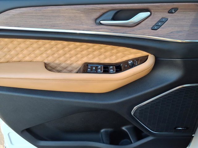 Used 2023 Jeep Grand Cherokee L Summit w/ Luxury Tech Group V image 23