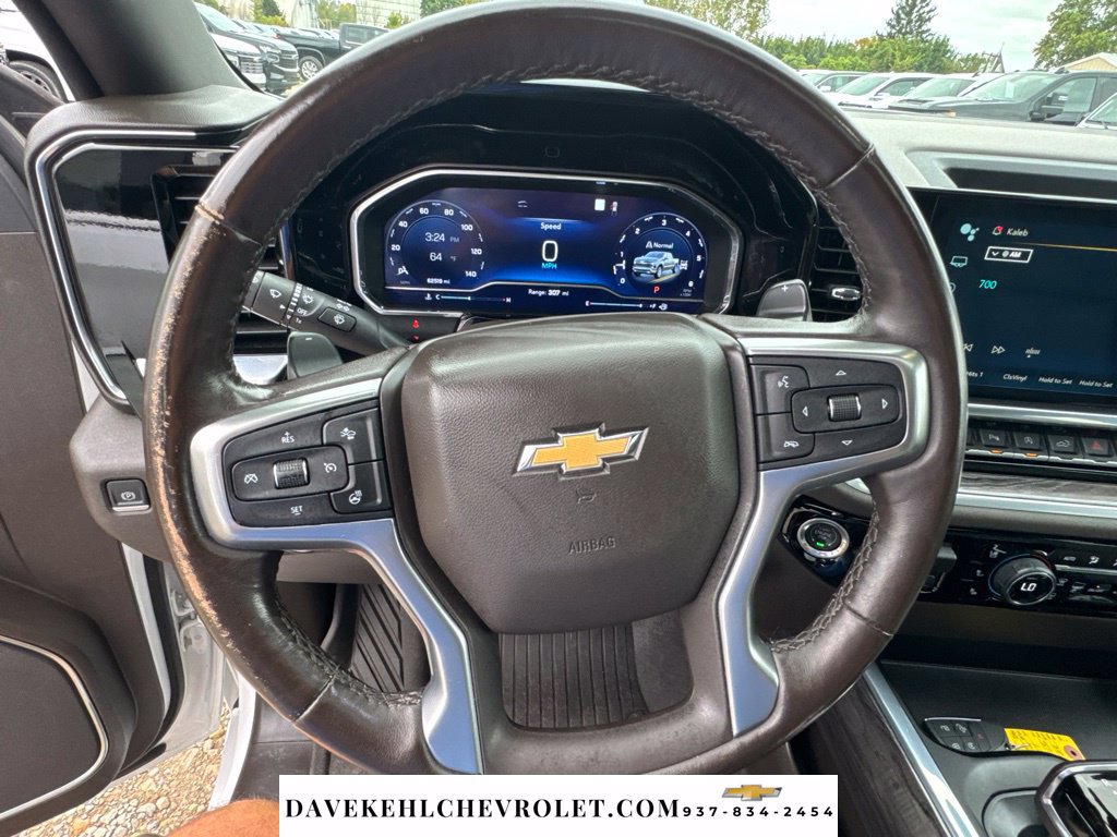 Used 2022 Chevrolet Silverado 1500 LTZ w/ LTZ Premium Package AWD/4WD image 14