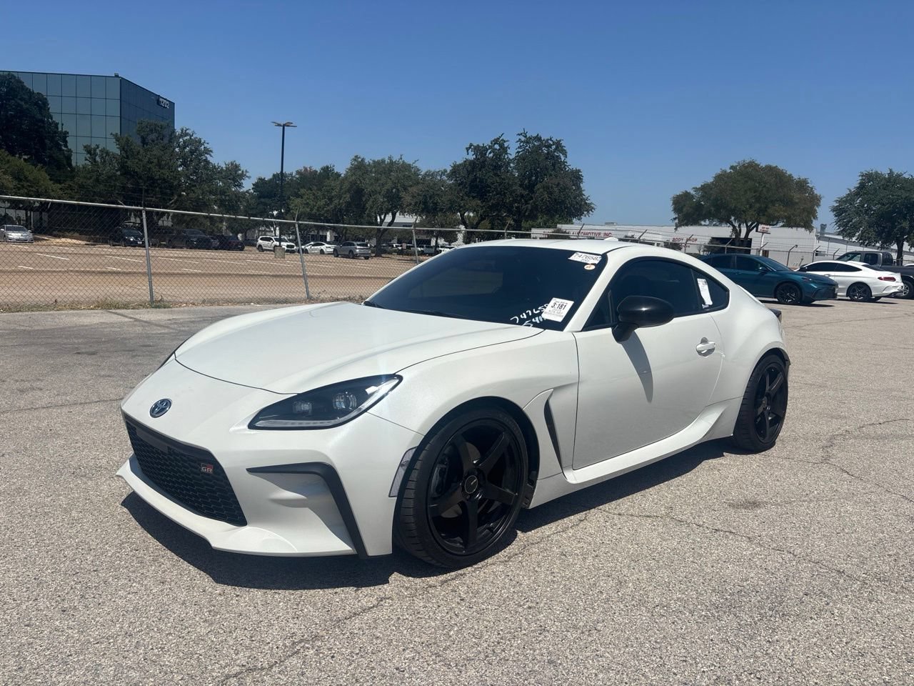 Used 2024 Toyota GR86 Premium RWD image 1