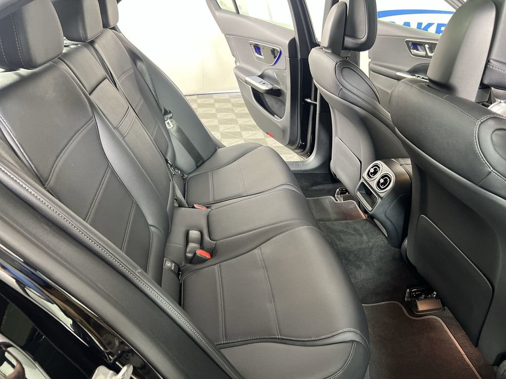Used 2025 Mercedes-Benz C 300 4MATIC Sedan image 26
