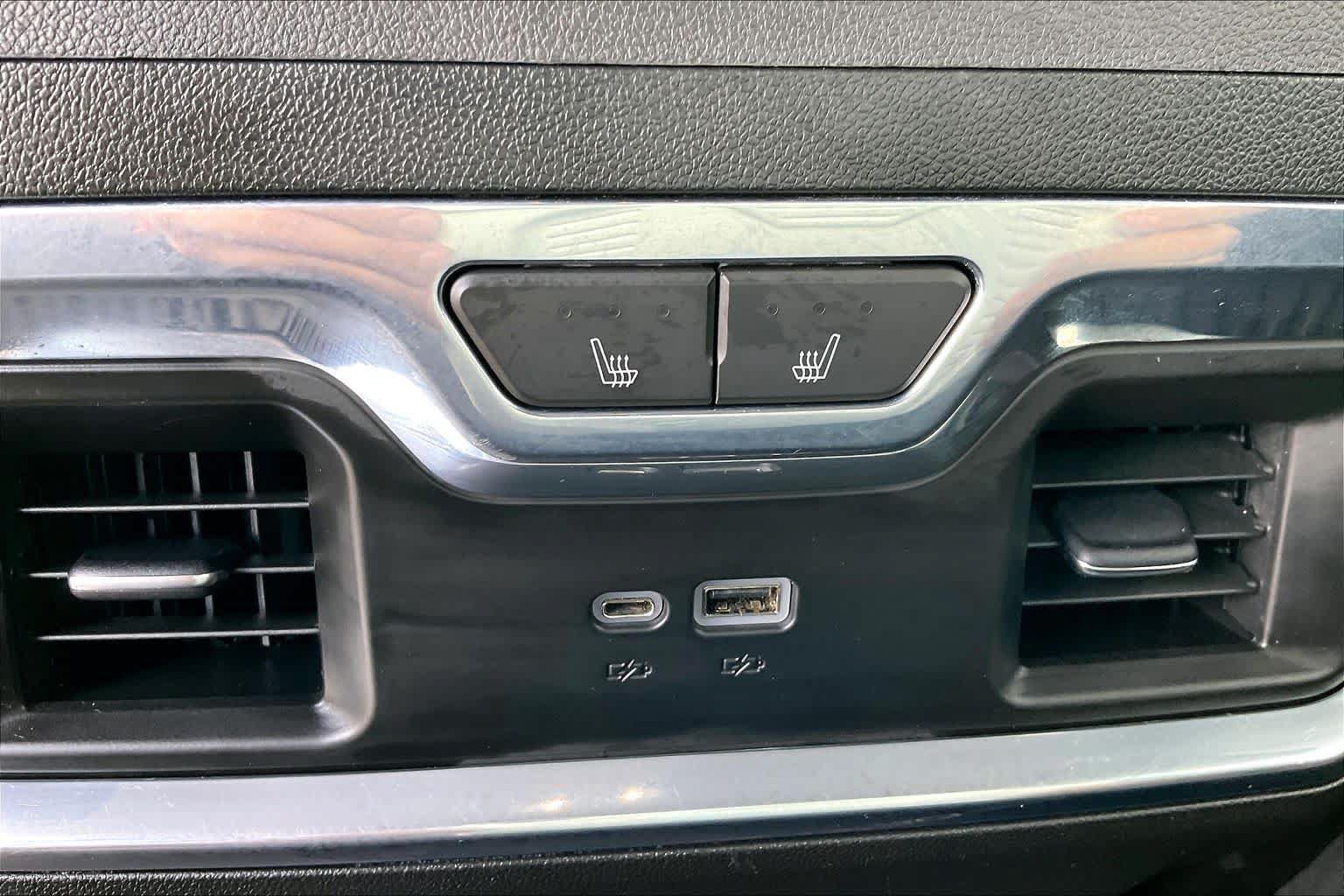 Certified 2023 Chevrolet Silverado 1500 LTZ w/ Technology Package AWD/4WD image 58