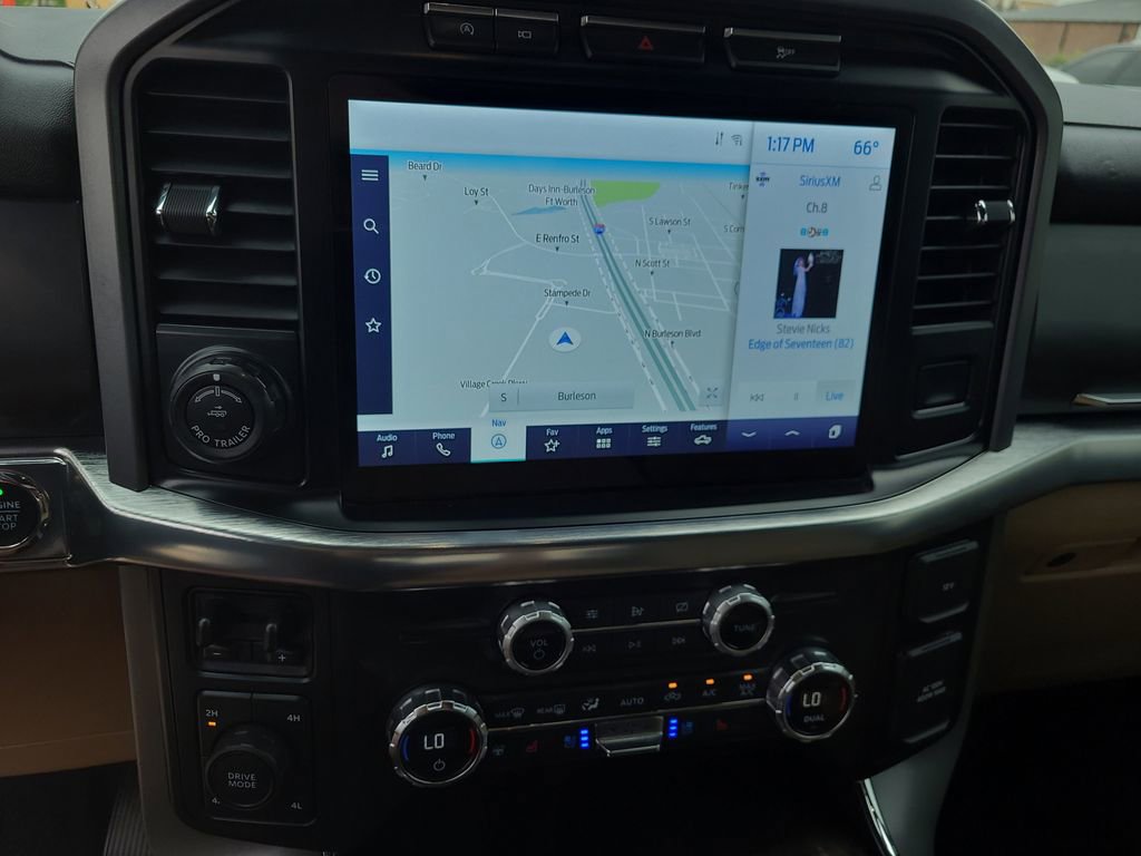 Used 2021 Ford F150 Lariat w/ Equipment Group 502A High image 26