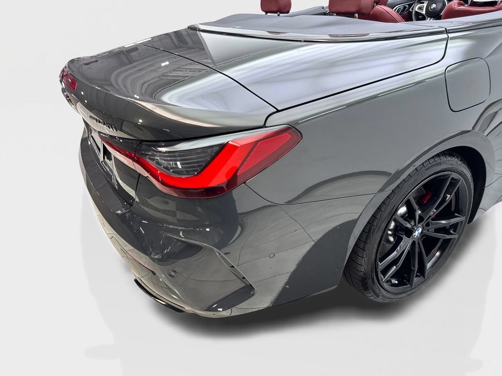 Used 2024 BMW 440i xDrive Convertible w/ Premium Package AWD/4WD image 16