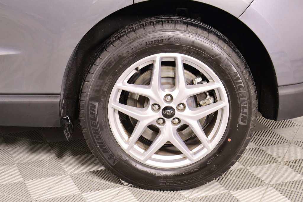 Used 2024 Ford Edge SEL image 18