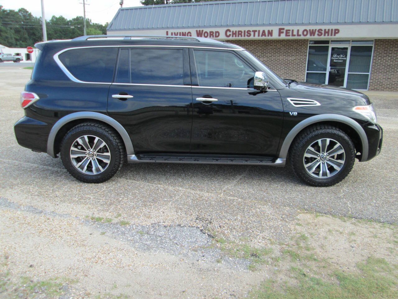 Used 2018 Nissan Armada SL w/ Moonroof Package AWD/4WD image 47