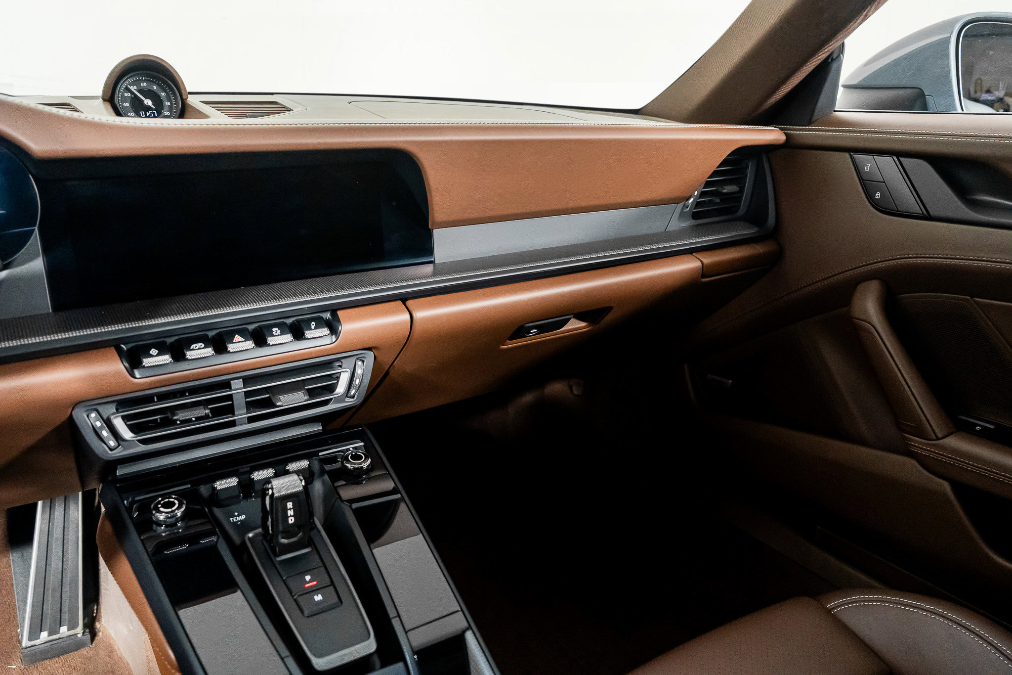 Used 2024 Porsche 911 Carrera 4 GTS image 31