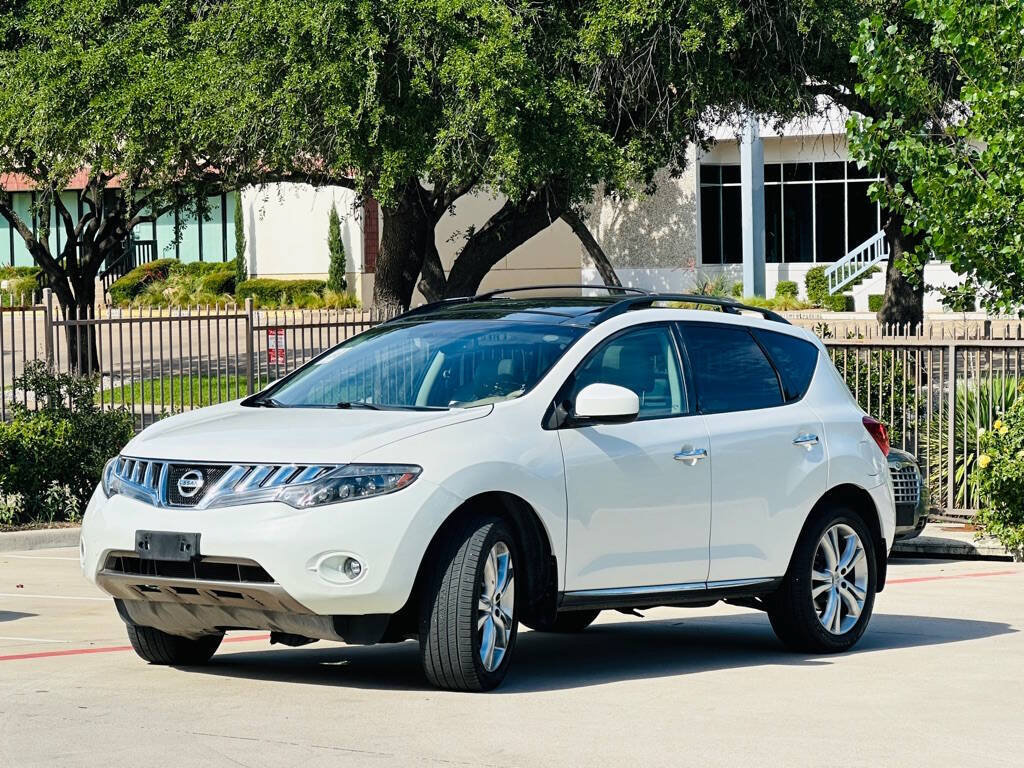Used 2009 Nissan Murano SL w/ Technology Pkg FWD image 3