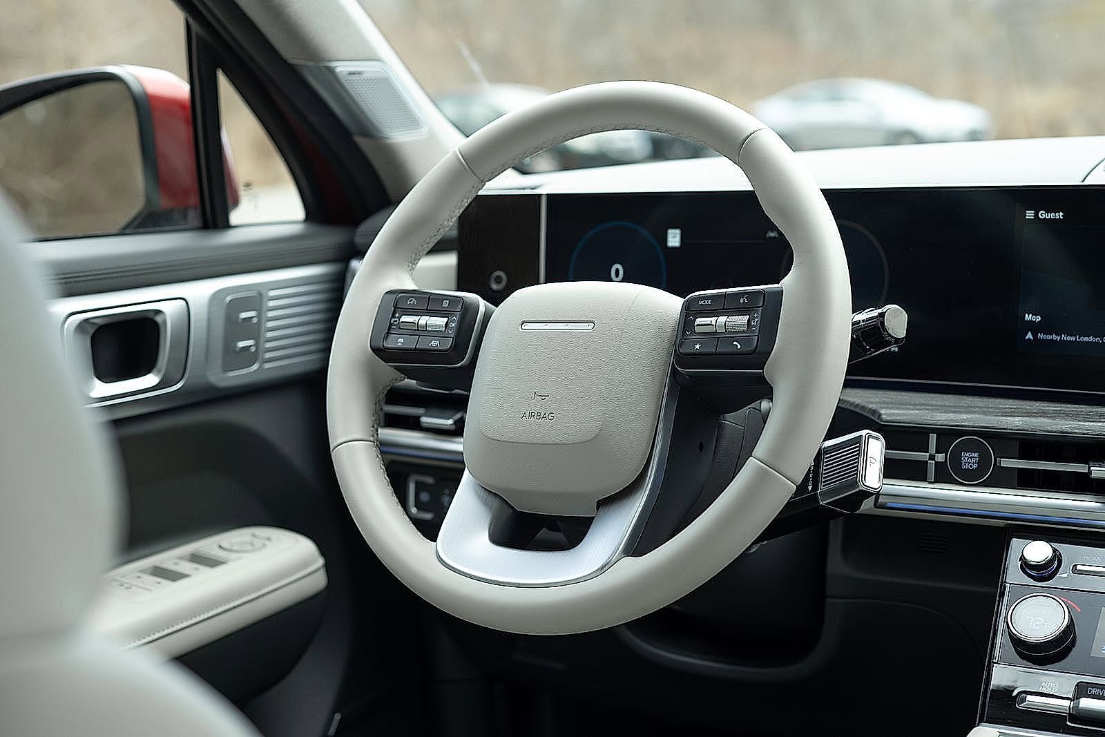 Used 2024 Hyundai Santa Fe Limited image 15