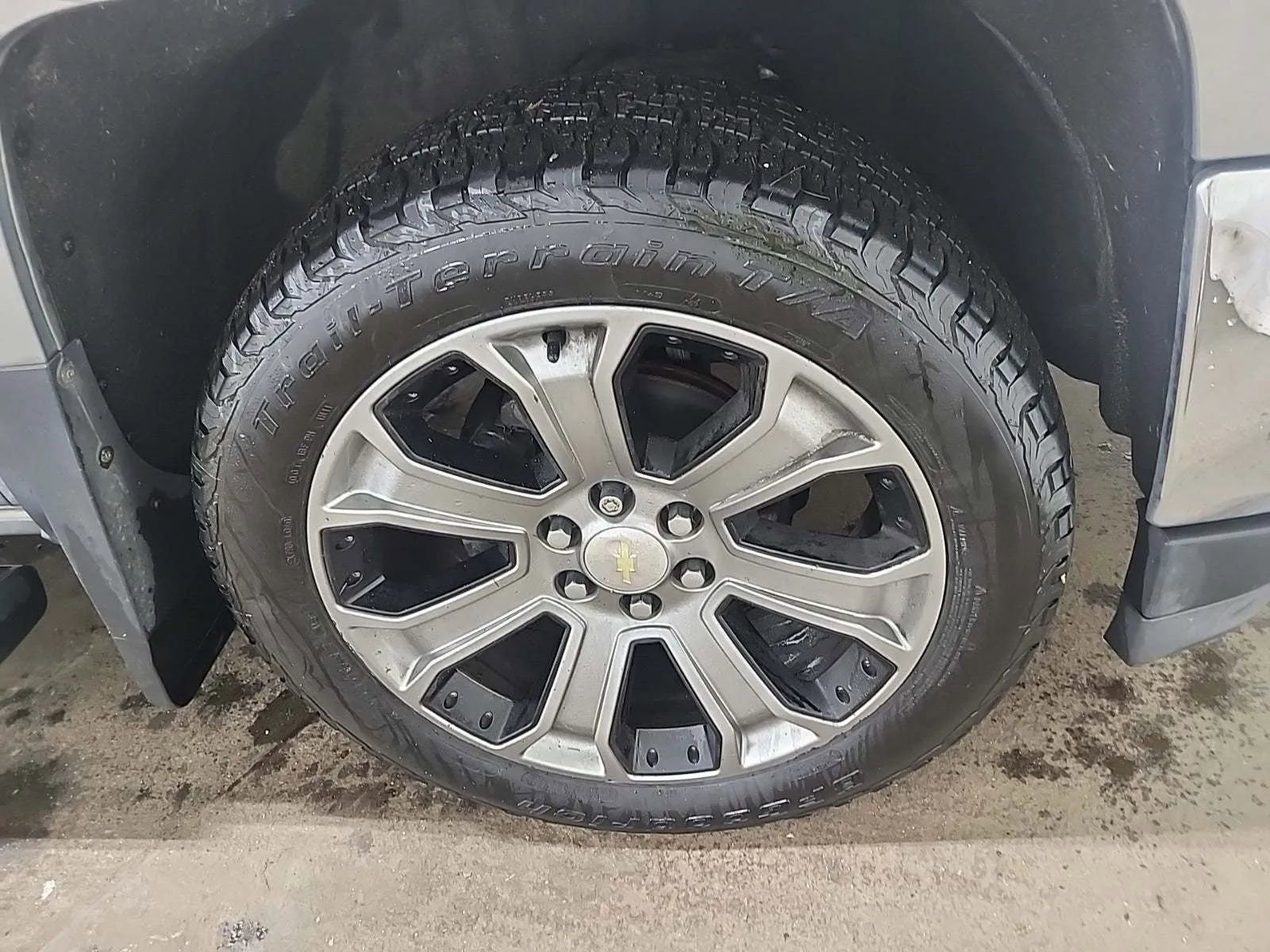 Used 2017 Chevrolet Silverado 1500 LTZ image 11