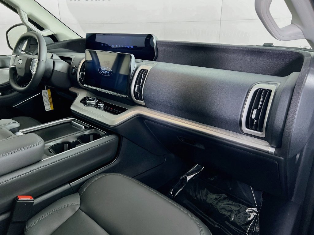 New 2027 Ford Expedition Max Active AWD/4WD image 31