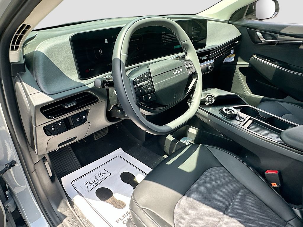 New 2026 Kia EV6 Light RWD image 9