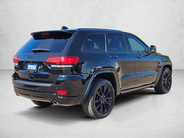 Used 2021 Jeep Grand Cherokee Laredo X image 5