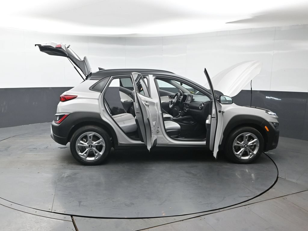 Used 2023 Hyundai Kona SEL w/ Cargo Package AWD/4WD image 47