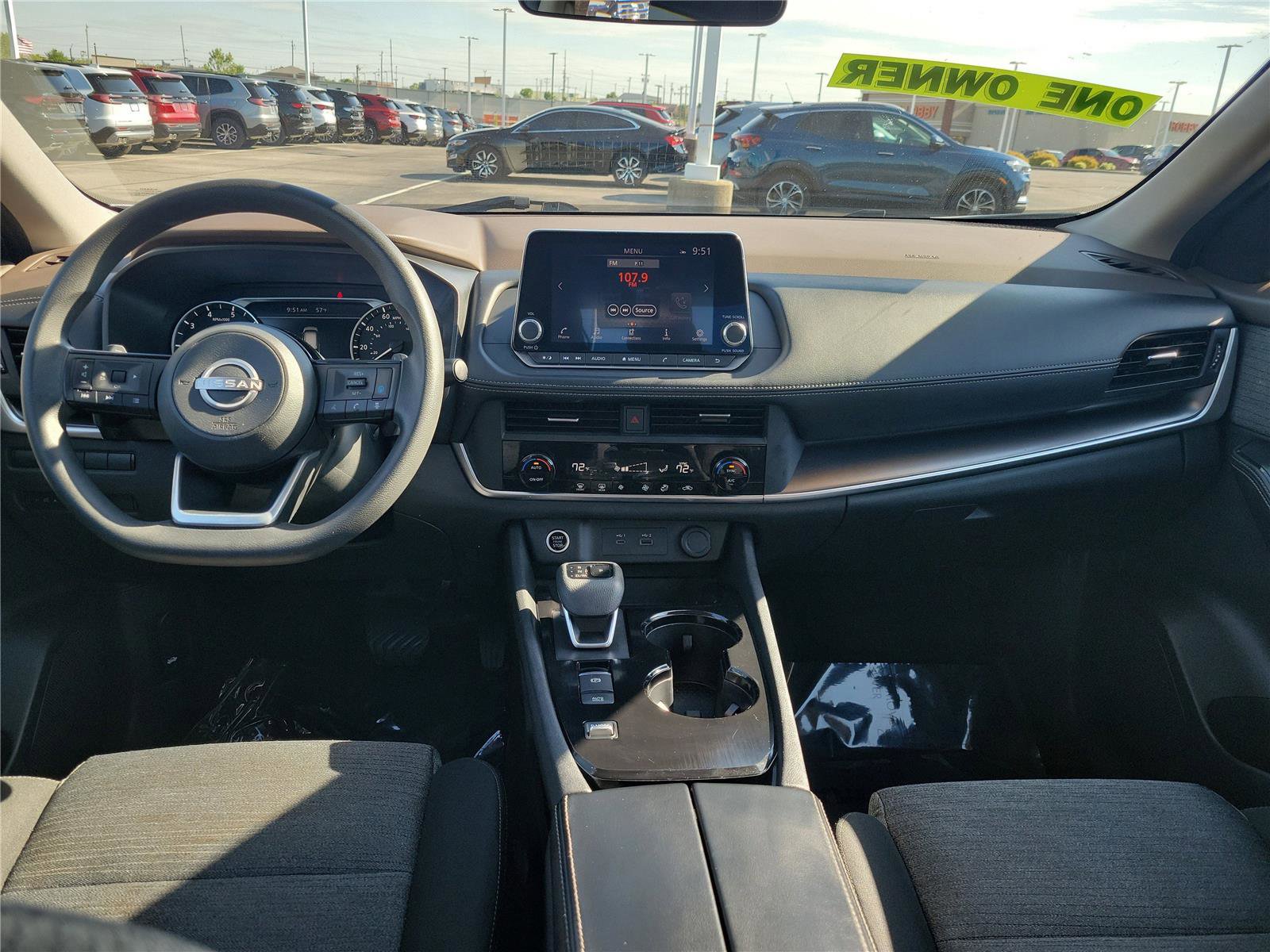 Used 2023 Nissan Rogue SV FWD image 10