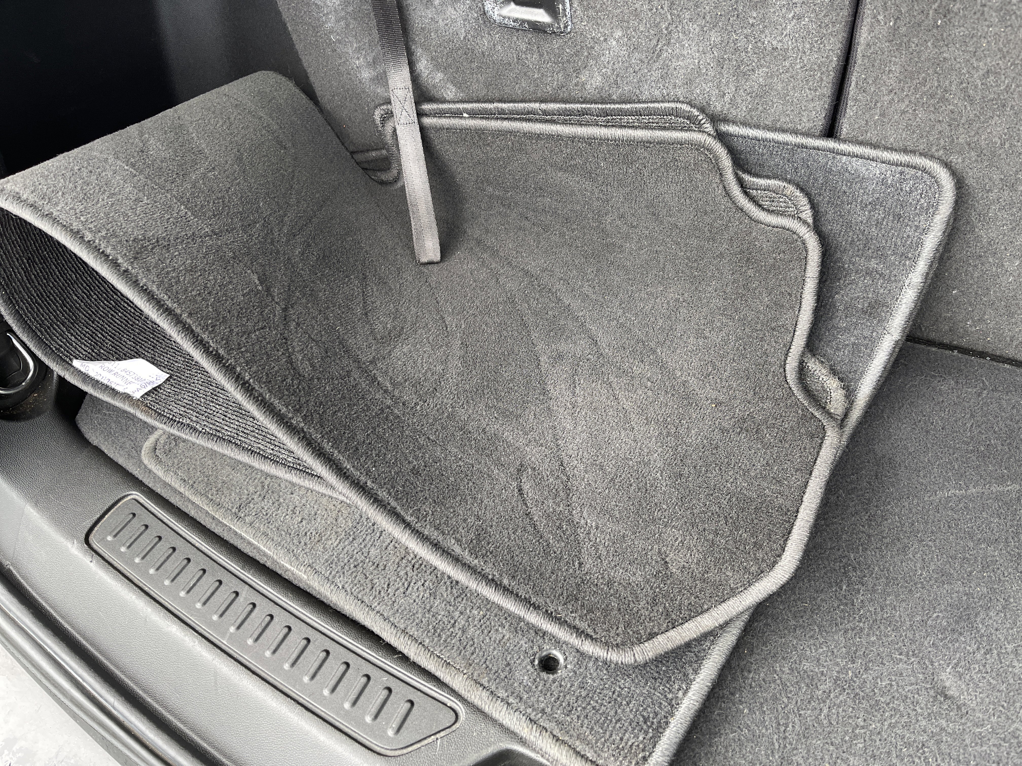 Used 2020 GMC Acadia SLT image 45