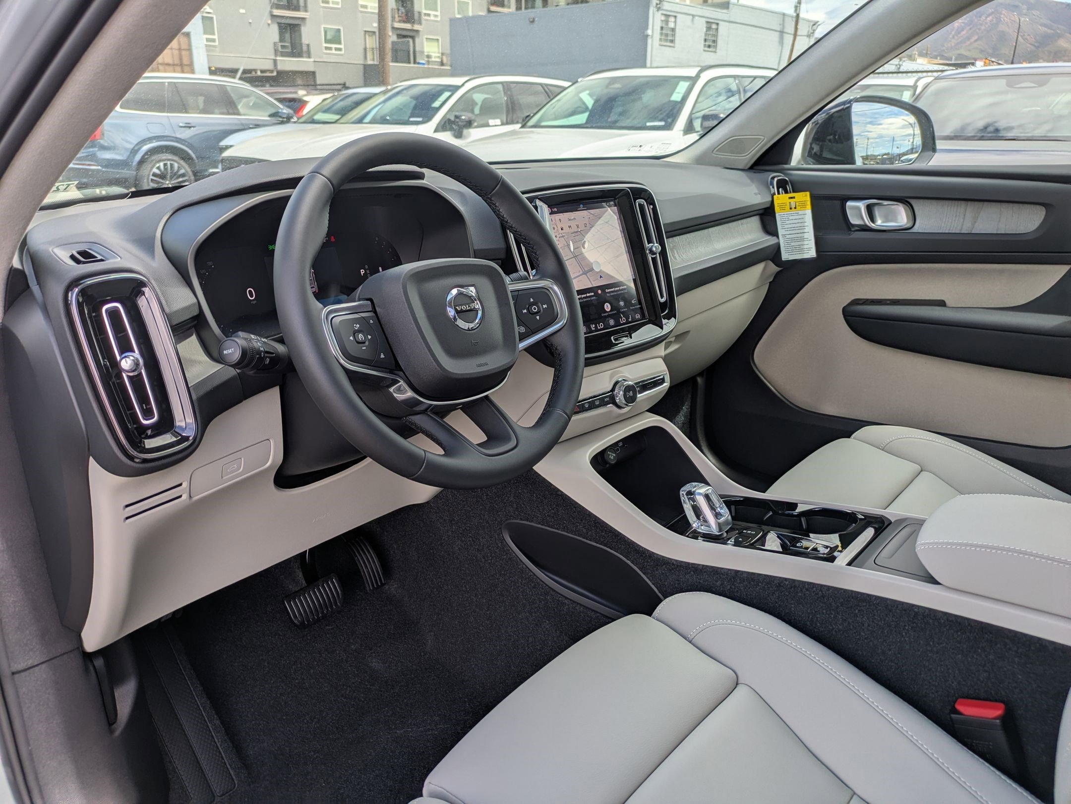 New 2026 Volvo XC40 B5 Plus w/ Protection Package Premier image 10