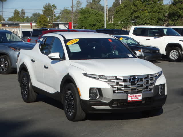 Used 2024 Hyundai Santa Cruz SEL image 2