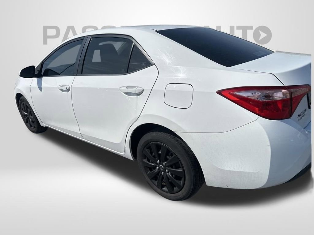 Used 2018 Toyota Corolla LE w/ Carpet Mat Package (TMS) image 7