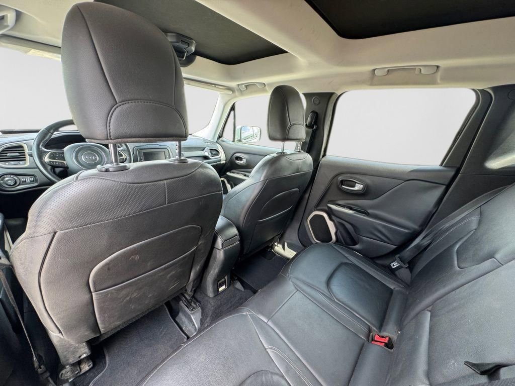 Used 2015 Jeep Renegade Limited w/ Safety & Security Group I AWD/4WD image 12