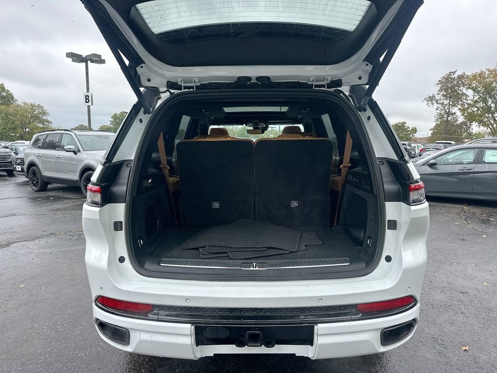 Used 2024 Jeep Grand Cherokee L Summit w/ High Altitude Package image 52