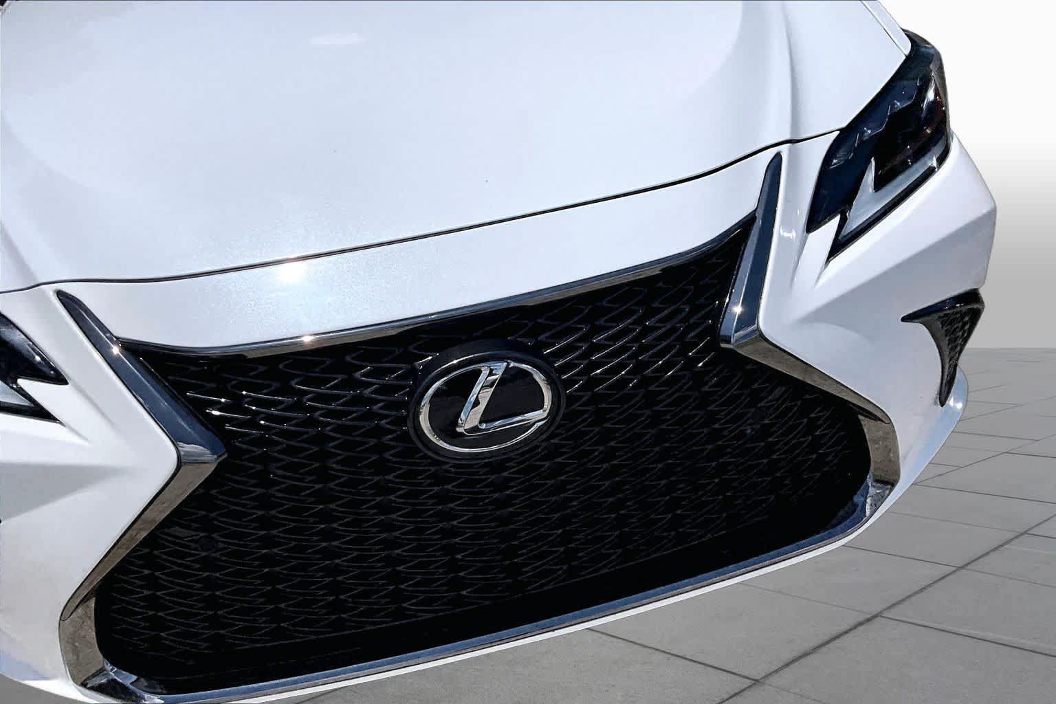 Used 2019 Lexus ES 350 F Sport w/ Accessory Package 2 FWD image 30