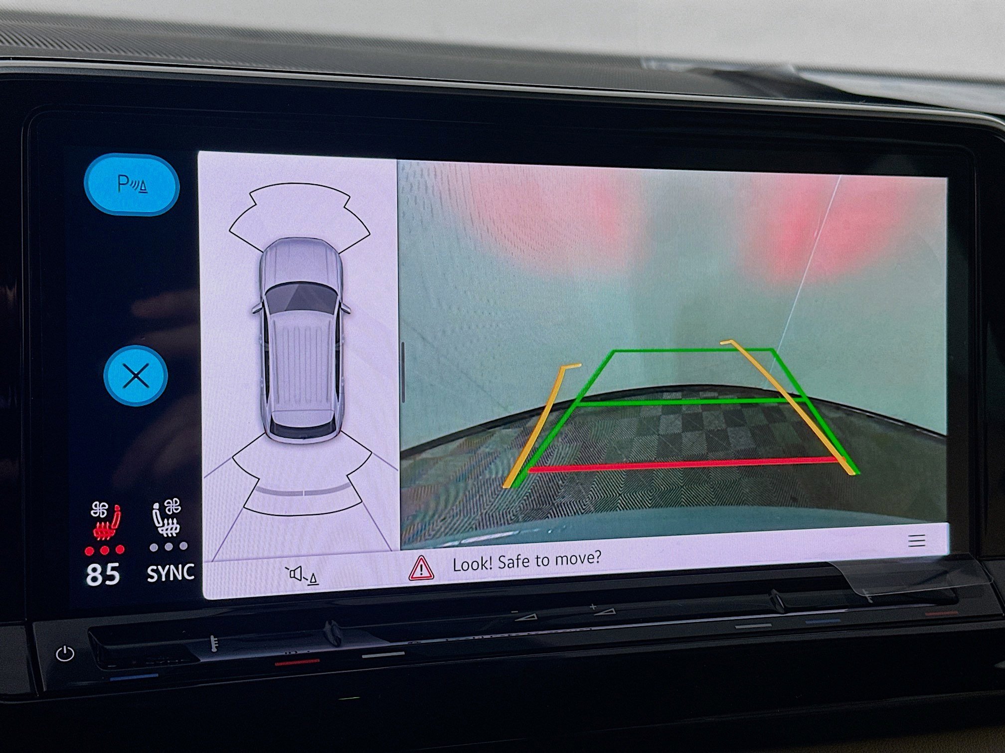 New 2026 Volkswagen Atlas Cross Sport SE image 13