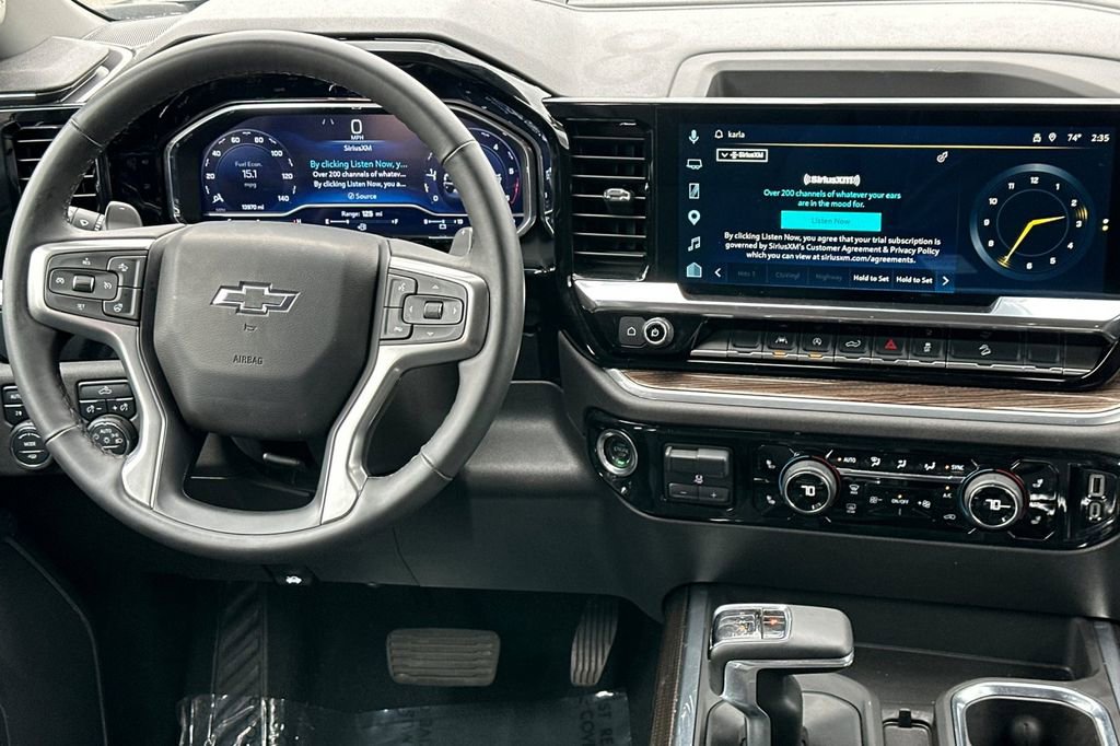 Used 2025 Chevrolet Silverado 1500 LT Trail Boss w/ LPO, Dark Essentials Package image 15