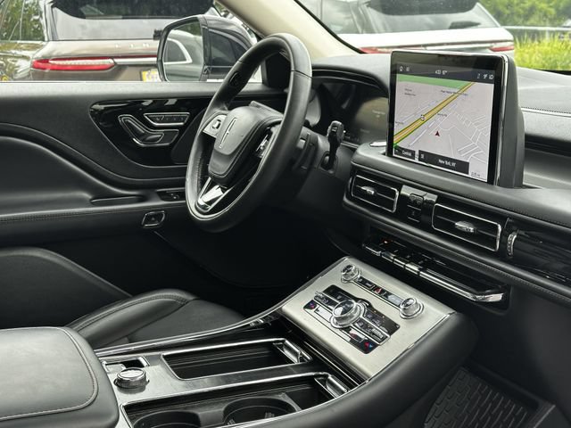 Certified 2023 Lincoln Aviator AWD w/ Premium Package image 33