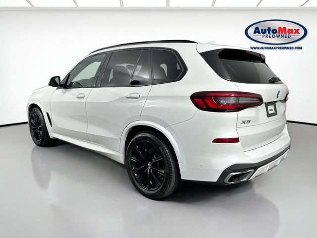 Used 2022 BMW X5 xDrive40i w/ M Sport Package AWD/4WD image 6