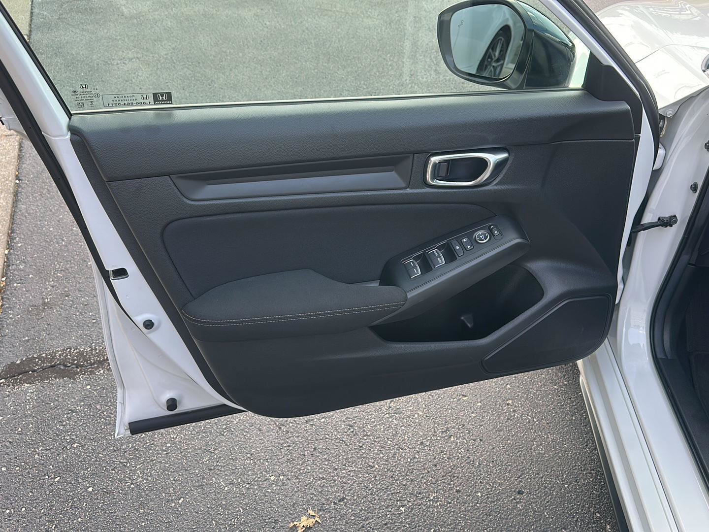 Used 2025 Honda Civic Sport image 17