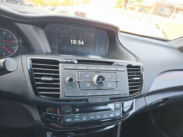 Used 2016 Honda Accord Sport image 23