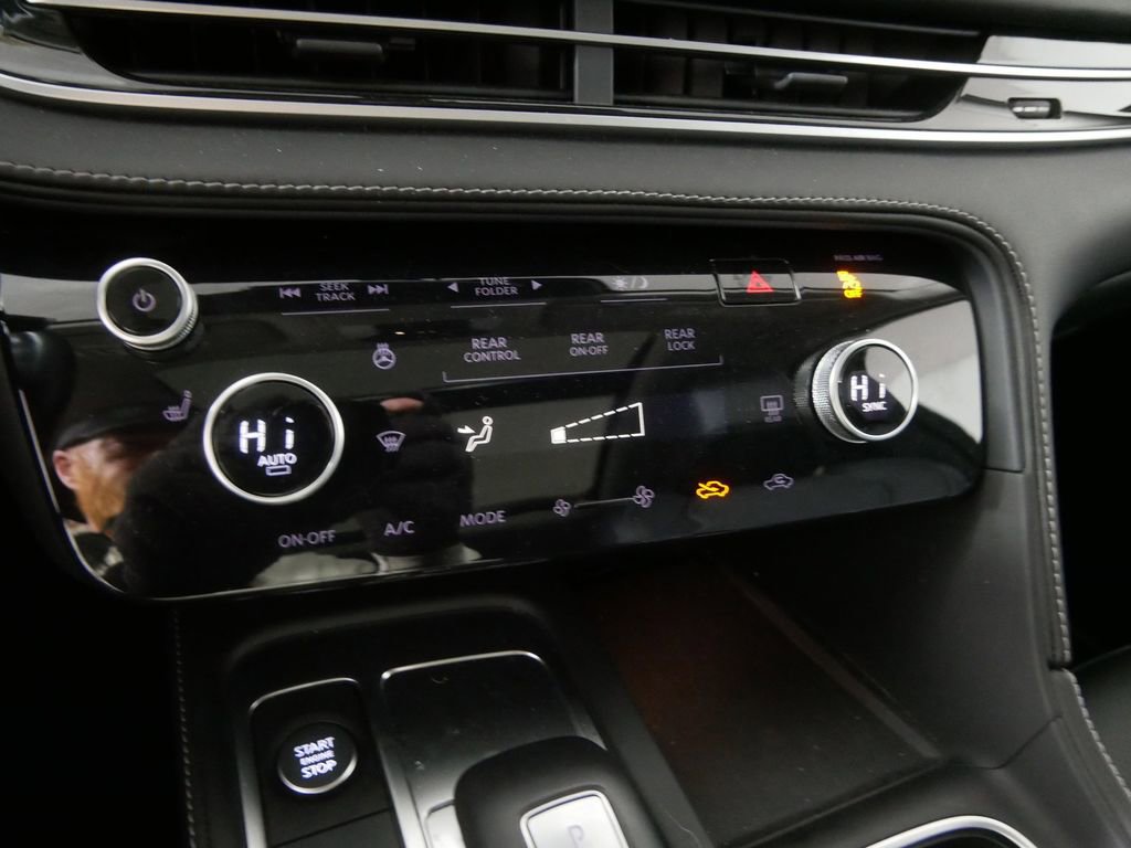 Used 2024 INFINITI QX60 Luxe image 28