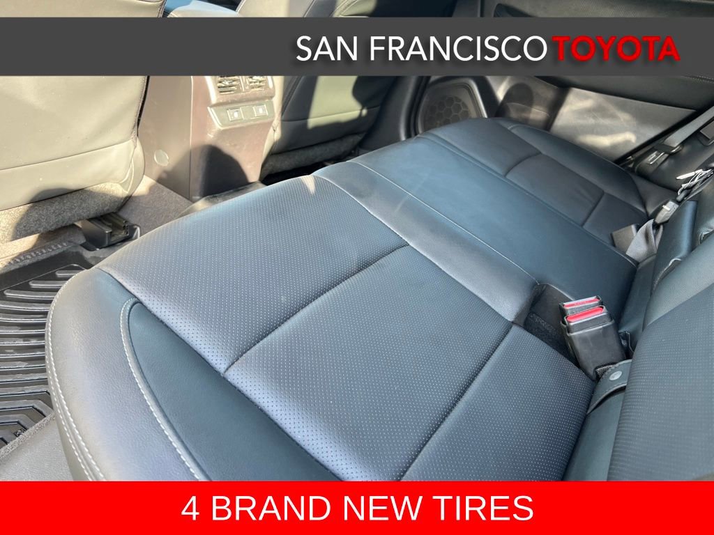 Used 2016 Subaru Outback 2.5i Limited image 16