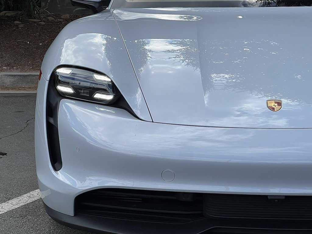 Used 2024 Porsche Taycan 4S image 4