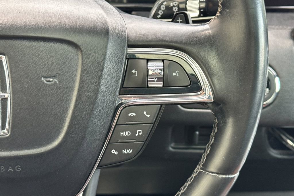 Used 2018 Lincoln Navigator L Reserve w/ Technology Package AWD/4WD image 32