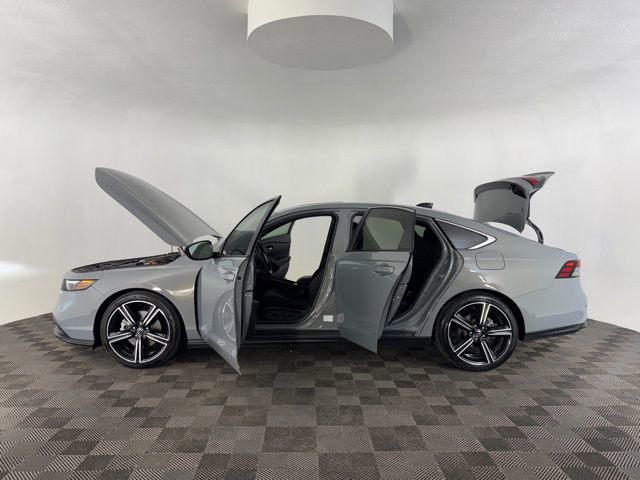 Certified 2025 Honda Accord Sport image 12