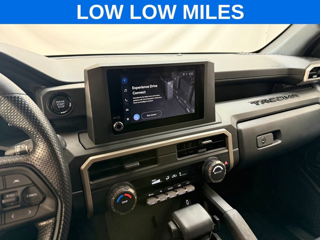 Used 2025 Toyota Tacoma SR image 14