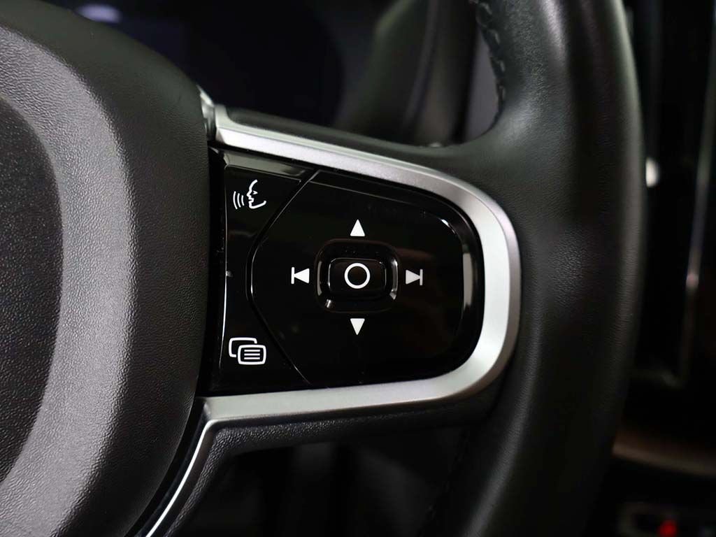 Used 2023 Volvo XC60 B5 Plus w/ Climate Package AWD/4WD image 50