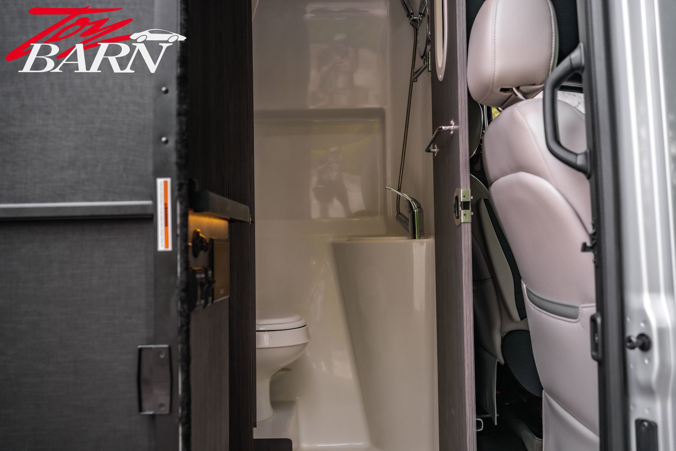 Used 2020 Mercedes-Benz Sprinter 2500 image 46