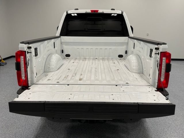 Used 2024 Ford F250 Lariat w/ Lariat Ultimate Package AWD/4WD image 12