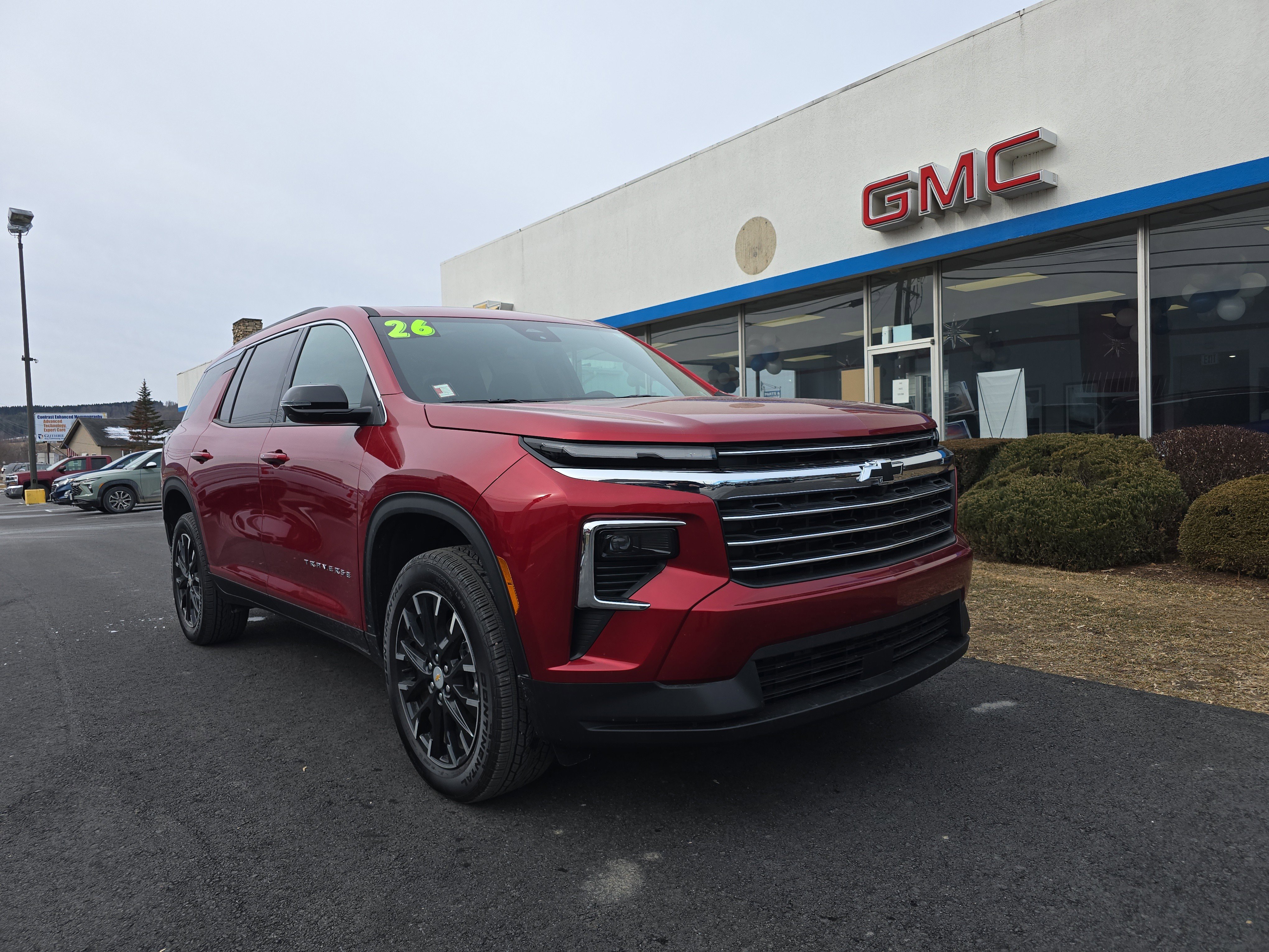 New 2026 Chevrolet Traverse LT w/ Sun and Wheel Package