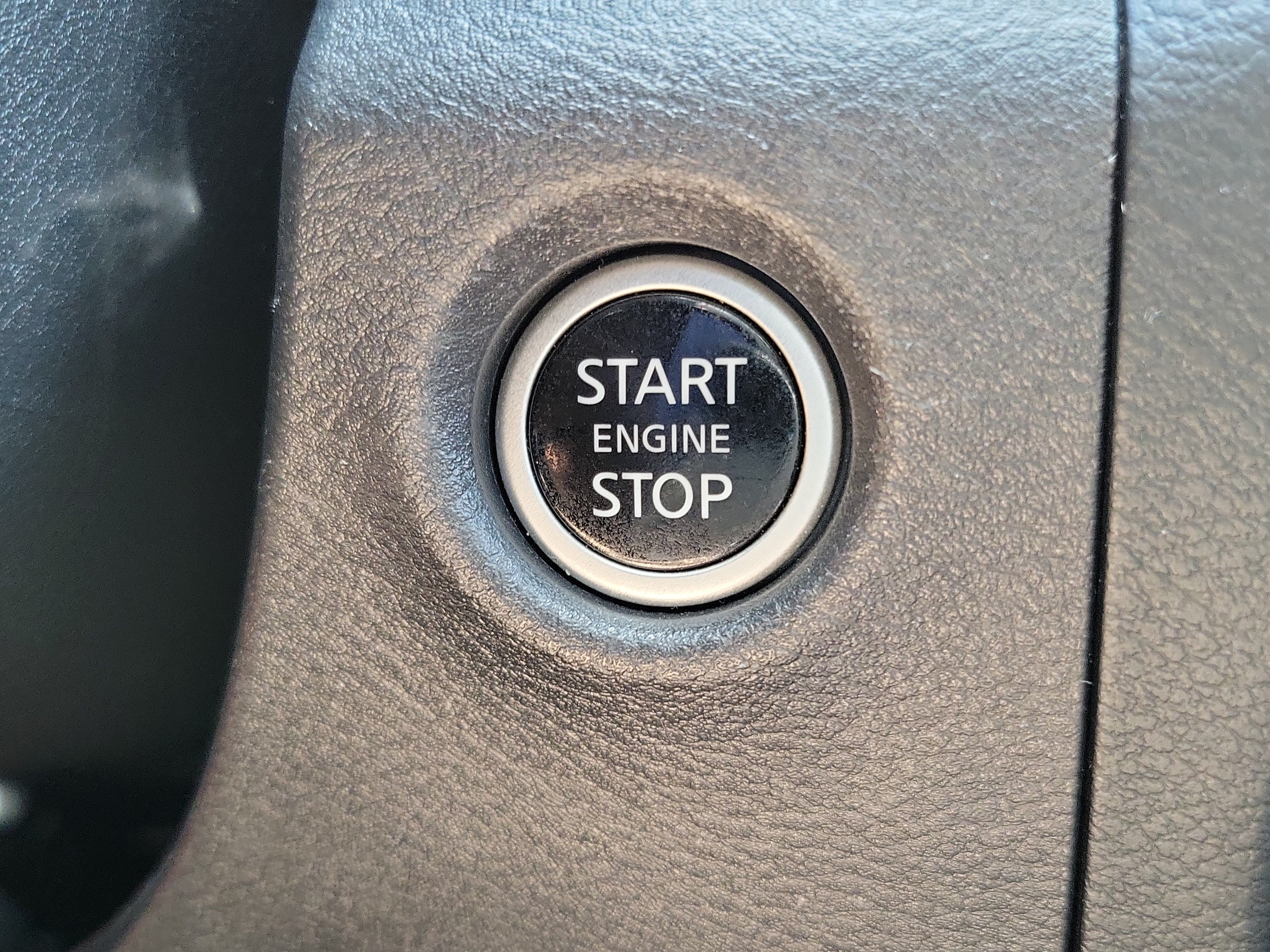 Used 2023 Nissan Frontier PRO-4X w/ Pro-4X Premium Package AWD/4WD image 27